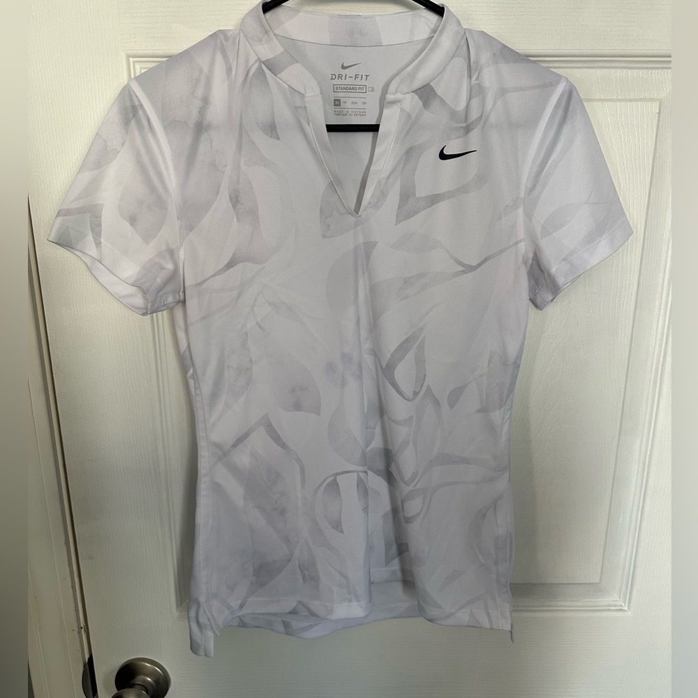 Women’s golf polo